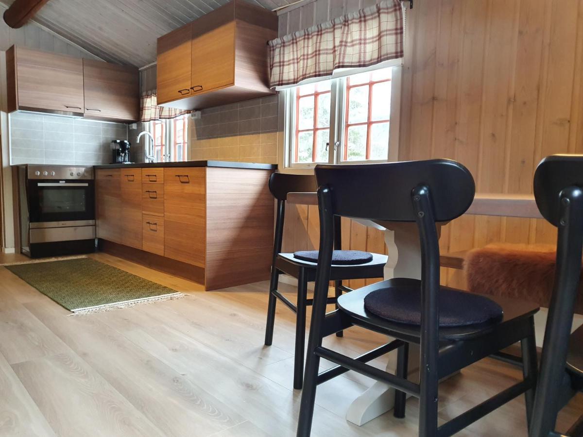 Groven Camping & Hyttegrend Amot  Luaran gambar